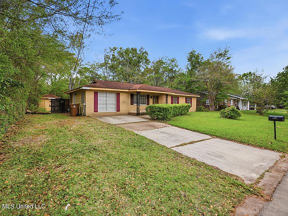 4th image of 103 Forest Dr