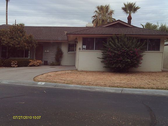 2nd image of 9 E SPUR Circle