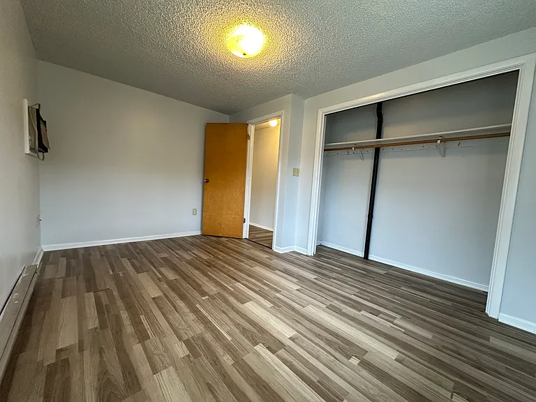 204 S Mill St — Photo 15