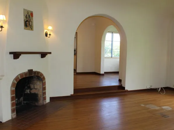 3916 Sierra Dr, Honolulu, HI 96816