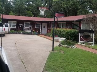 1418 Ficklin Ave, Corsicana, TX 75110