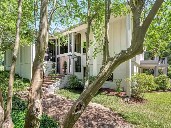 2617 Confederate Ave, Vicksburg, MS 39180