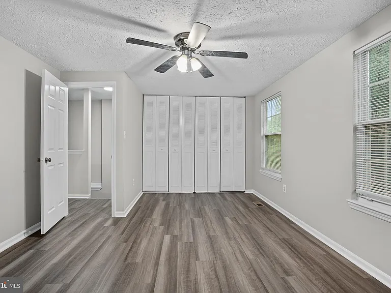 10506 Lime Tree Way — Photo 24