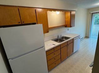 Michelbook Apartments, McMinnville, OR 97128