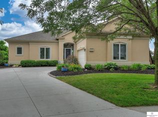 11511 Iowa Cir, Omaha, NE 68142