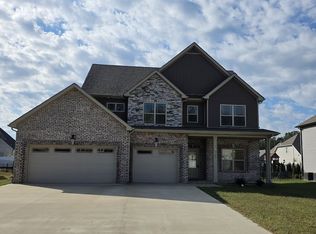 1147 Chagford Dr, Clarksville, TN 37043