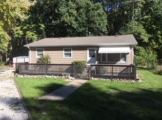 3892 S Woodland Rd, Knox, IN 46534