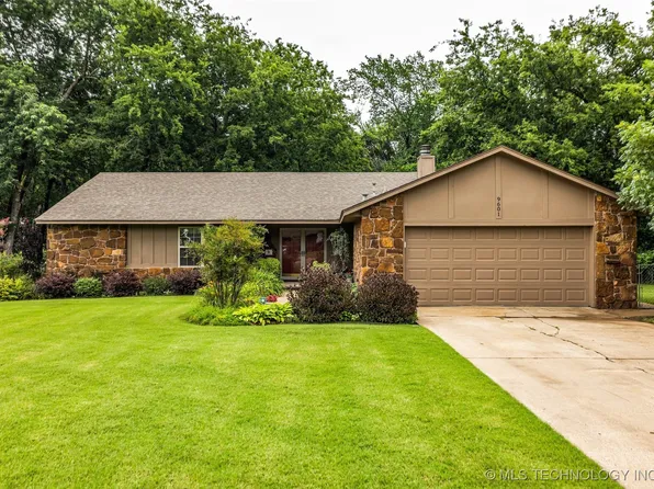 9601 Springlake Dr, Broken Arrow, OK 74014