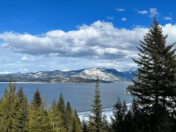 205 Mountain Lake Vis, Sagle, ID 83860