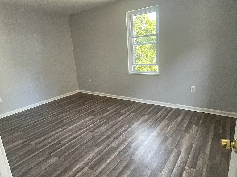 338 N 63rd St #2B — Photo 14