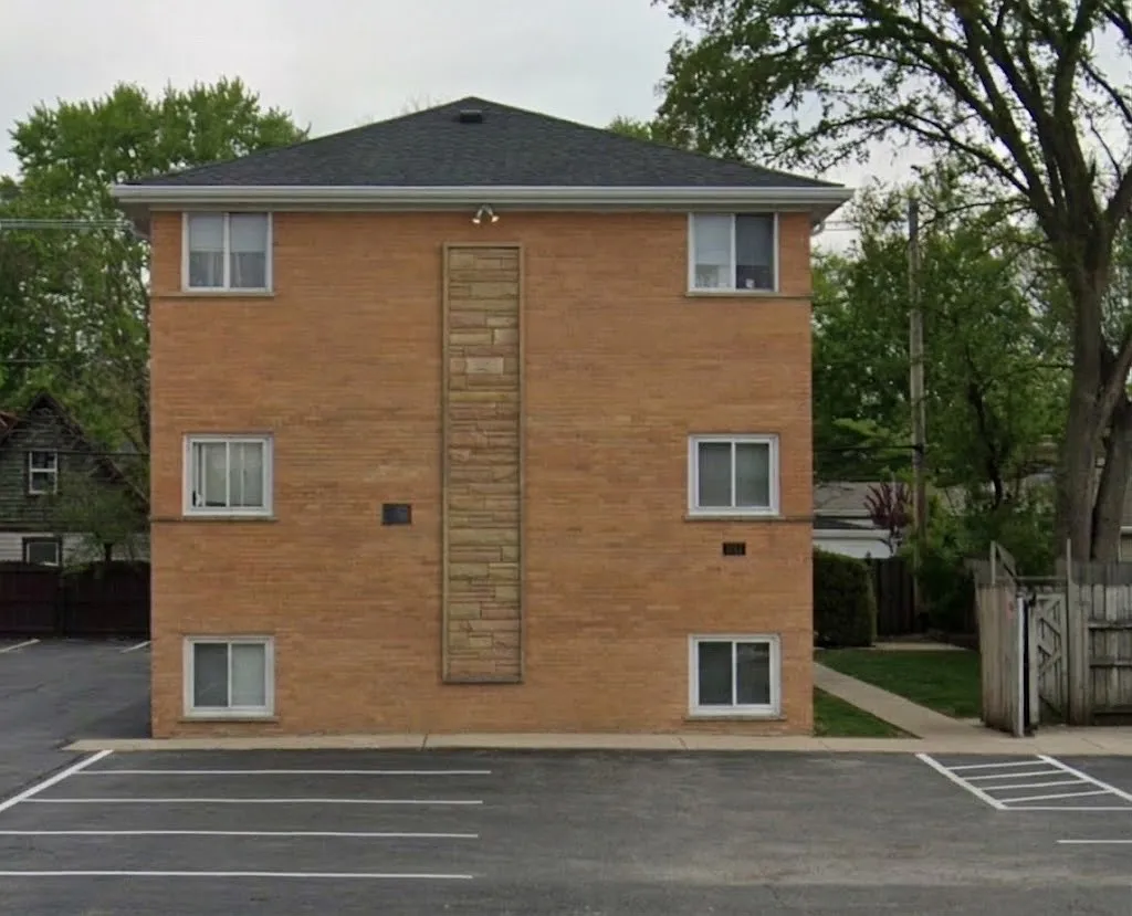 1 bed, 700 sqft, $1,350 — Photo 1