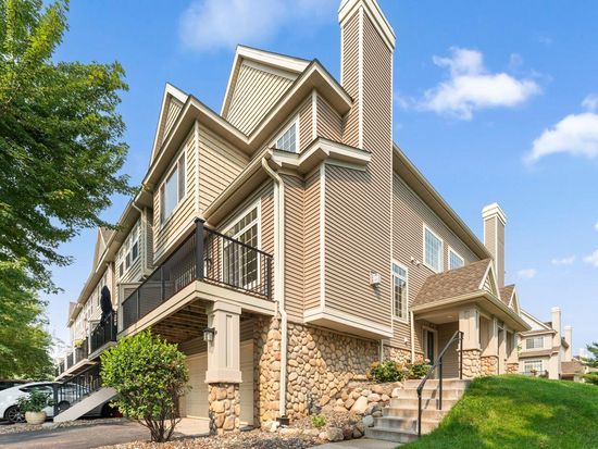 1481 111th Ln NE Unit F, Blaine, MN 55449