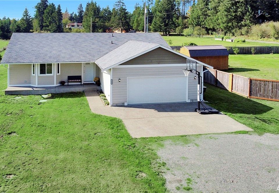 Beautiful home on over 1/2 acre aiding in privacy