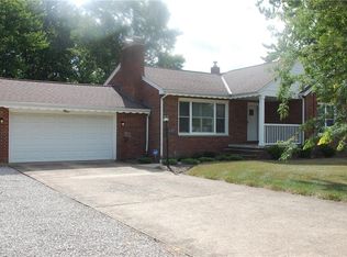 237 Moore Rd, Avon Lake, OH 44012