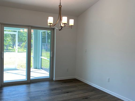 3rd image of 1743 SE Gaskins Cir
