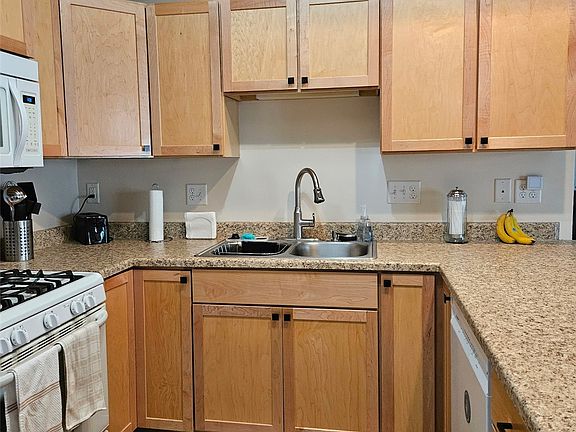 5th image of 6355 Muirfield Dr SW
