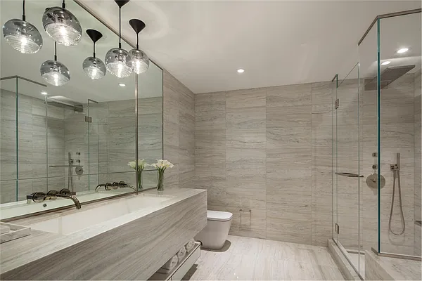 Sold by Douglas Elliman | media 15