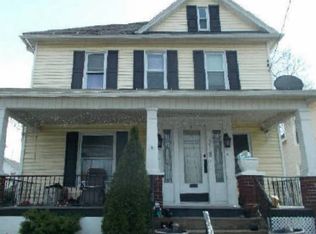 218 Main St, Moosic, PA 18507