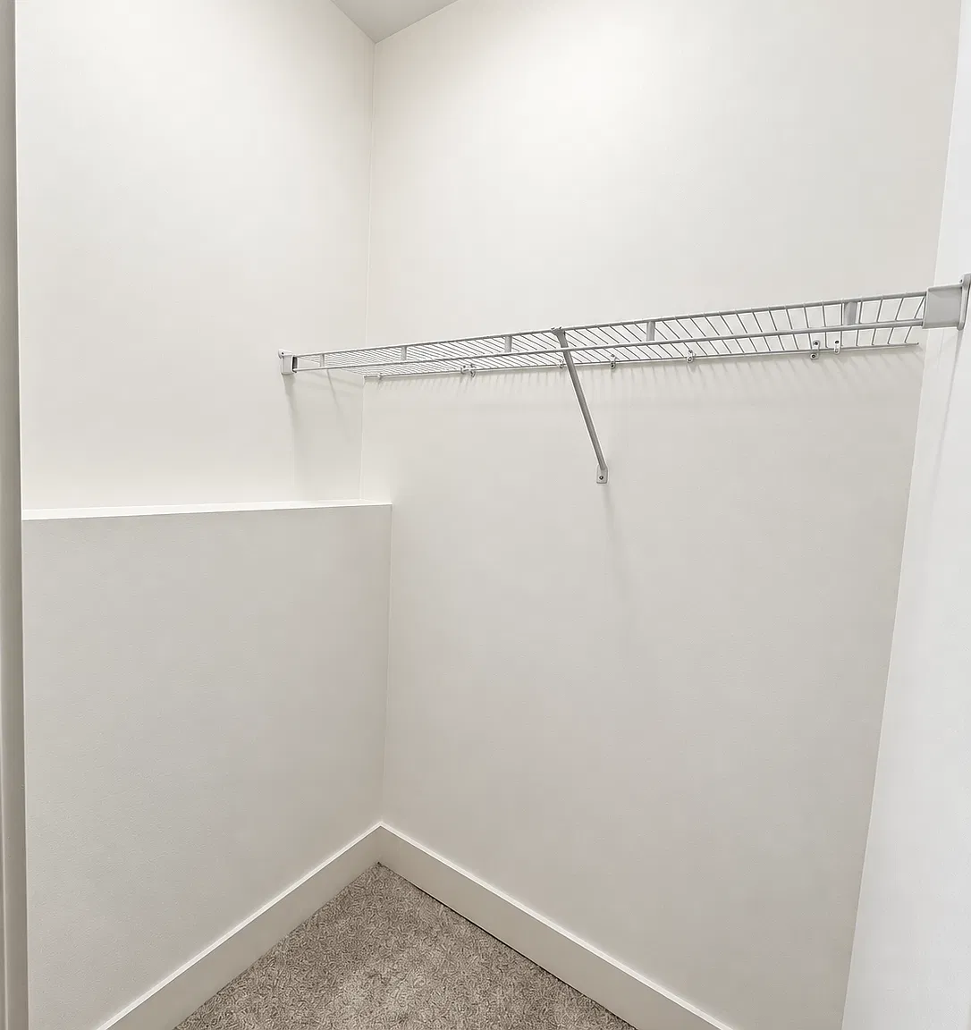 2 bed, 1000 sqft, $1,650 — Photo 4