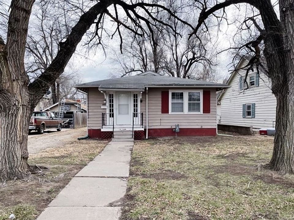 1st image of 111 W 23rd Ave