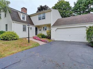 16 Northfield Dr, West Hartford, CT 06107