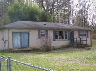 1243 Glenhaven Ln, Goodspring, TN 38460