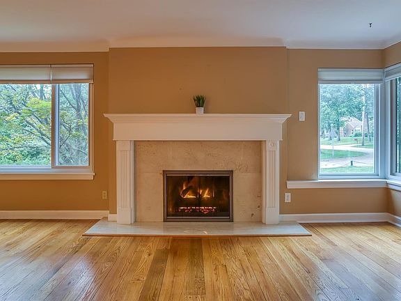 4th image of 8801 General Grant Ln