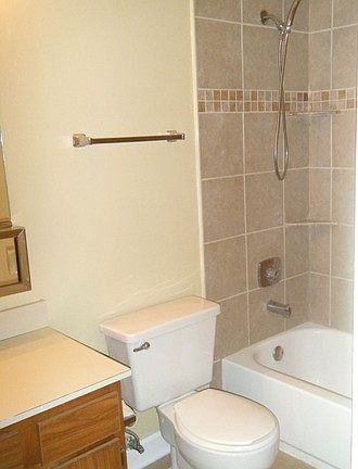 5th image of 720 Prescott Dr APT 212