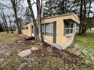 214 Silverwood Ave, Bovey, MN 55764