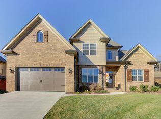 609 Elk Falls Ln, Knoxville, TN 37922