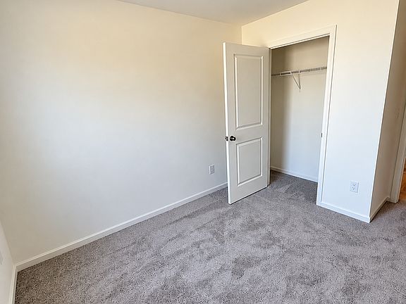 5th image of 702 Richard Rd #702