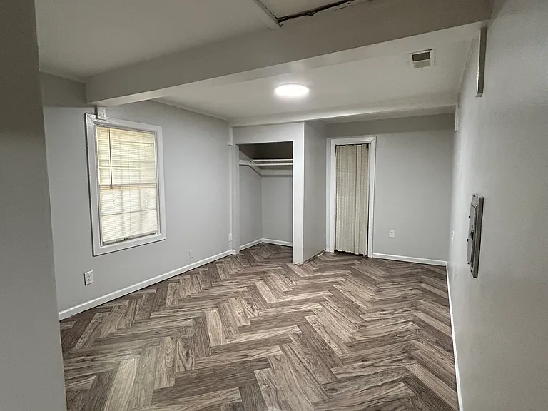 212 Robinhood Rd — Photo 15