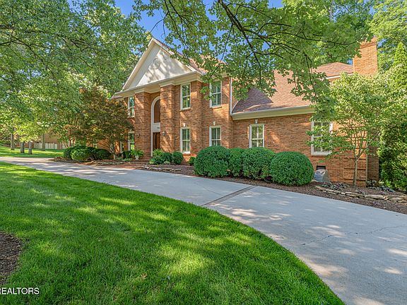 2nd image of 7344 Misty Meadow Pl