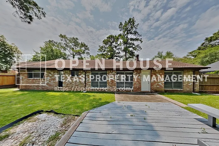 12706 Pantano Dr — Photo 36