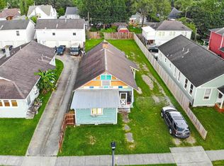 820 Cortlandt St, Houston, TX 77007