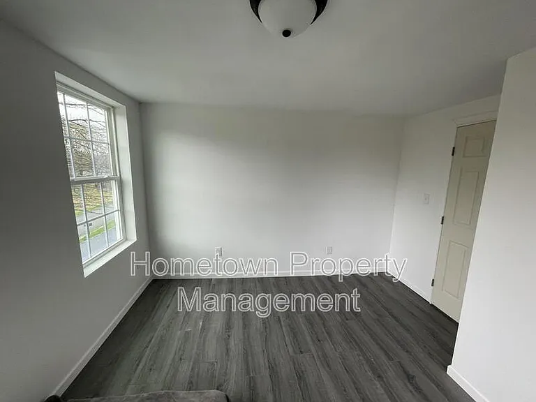 252 River Rd #A — Photo 2