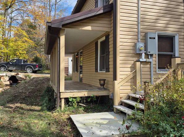 1186 Poga Rd, Butler, TN 37640