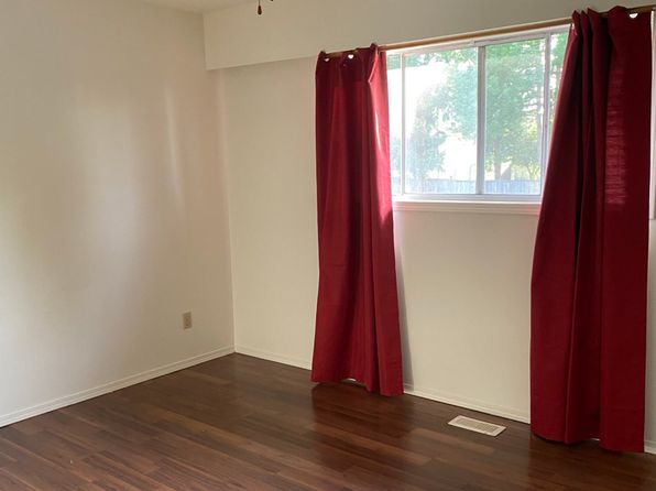 4 bedroom rental in Abbotsford — photo 5