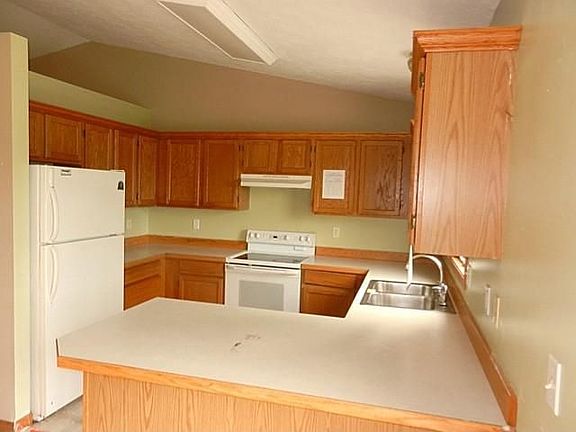 5th image of 9586 Northwind Dr