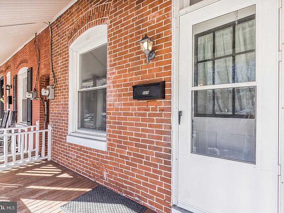 2nd image of 509 Washington Ave