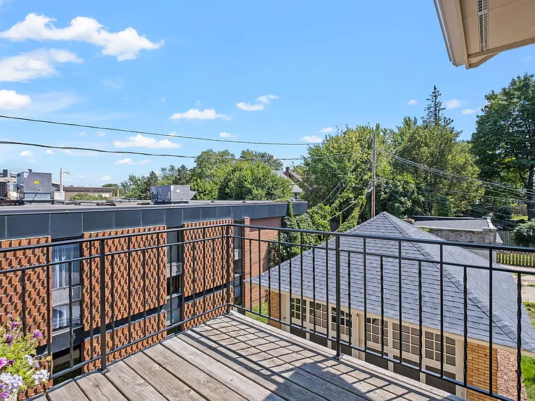 1310 Lake Dr SE — Photo 26