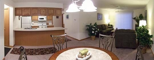 4th image of 5570 Bastian Blvd
