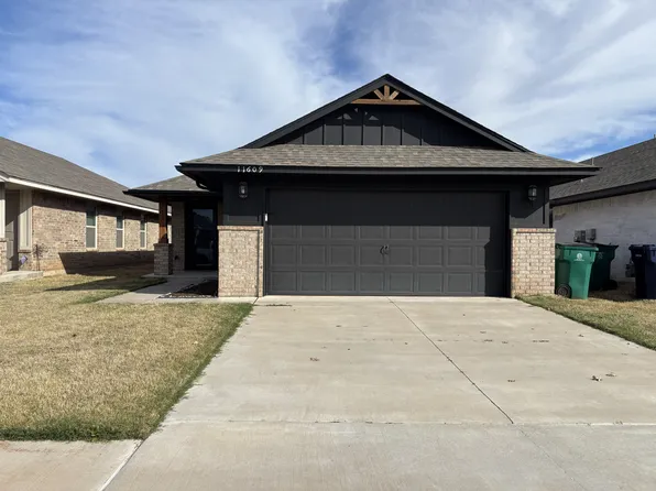 11609 SW 12th St, Yukon, OK 73099