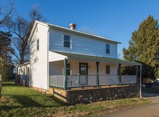 6371 Broad St, The Plains, VA 20198