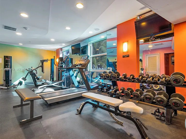 9172 Collins Ave #216 — Photo 25