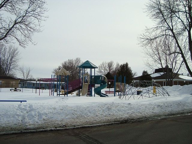 2nd image of 123 Highview Rd