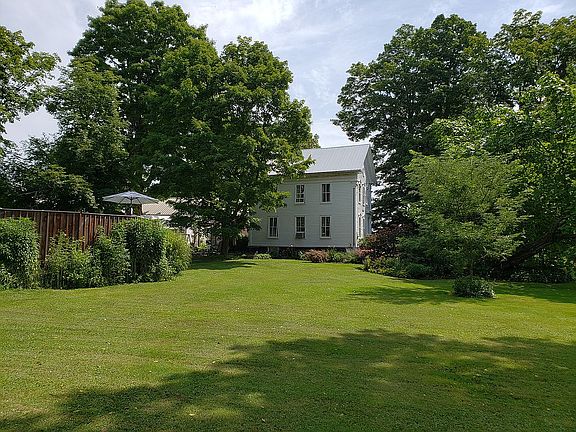 4th image of 348 County Route 406