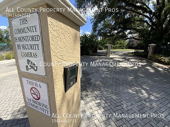 5th image of 5207 Manorwood Dr #2D
