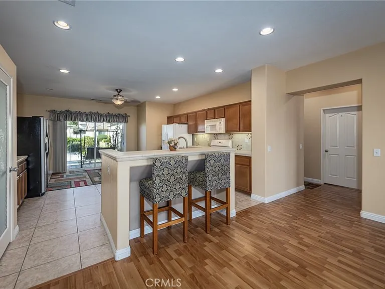 64243 Eagle Mountain Ave — Photo 6