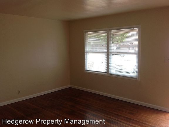 4th image of 2983 Kilburn Ave